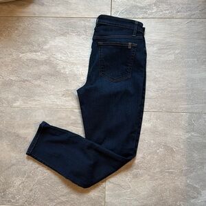 Joe’s High Rise Skinny  Dark Wash Jeans